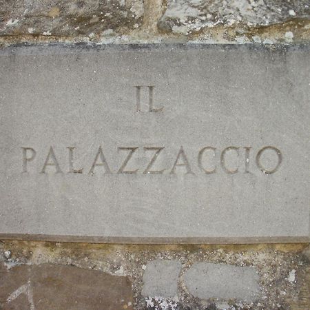 Agriturismo Il Palazzaccio Villa Galliano Bagian luar foto